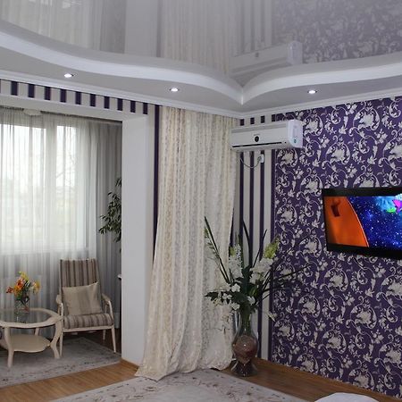 Apartment Ecaterina คีชีเนา ภายนอก รูปภาพ