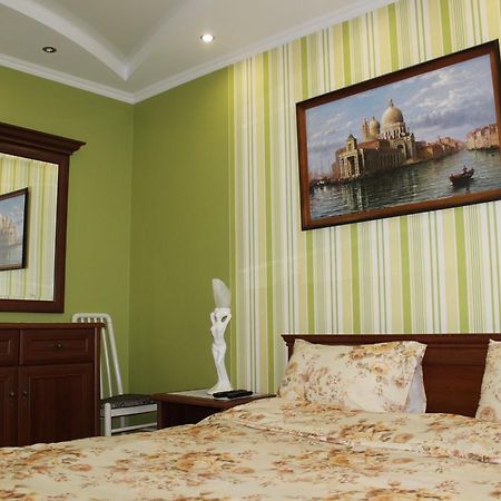 Apartment Ecaterina คีชีเนา ภายนอก รูปภาพ